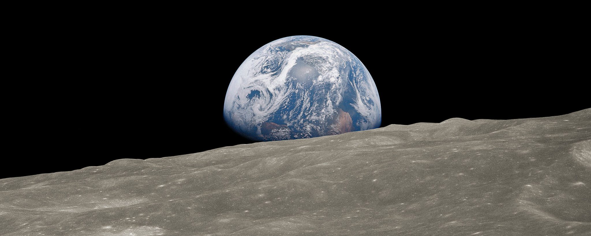 Happy New Year: Earth is Amazing