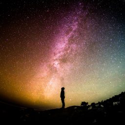 Just a minute: how big is the universe?