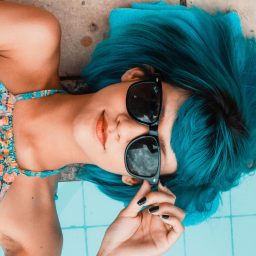 Just a minute: how do polarized sunglasses work?